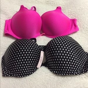 Lot of 2 Brand New Victoria’s Secret Bras!